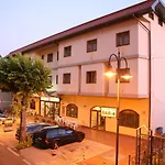 Dell'arpa Hotel 3*