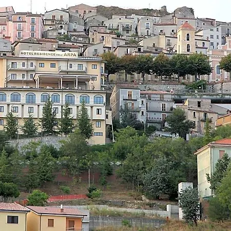 Dell'arpa فندق 3*